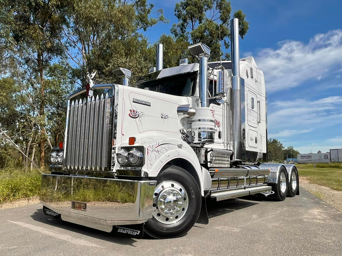 Kenworth Headlight Eyelids