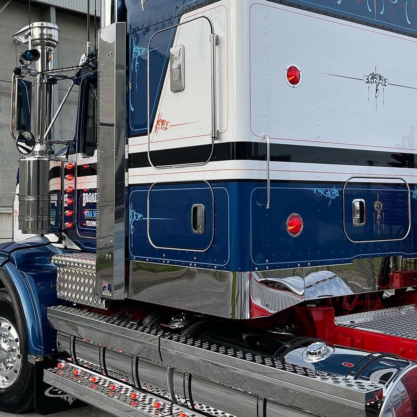 Kenworth Door Handle Covers